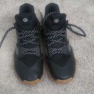Harden step back Adidas size 13